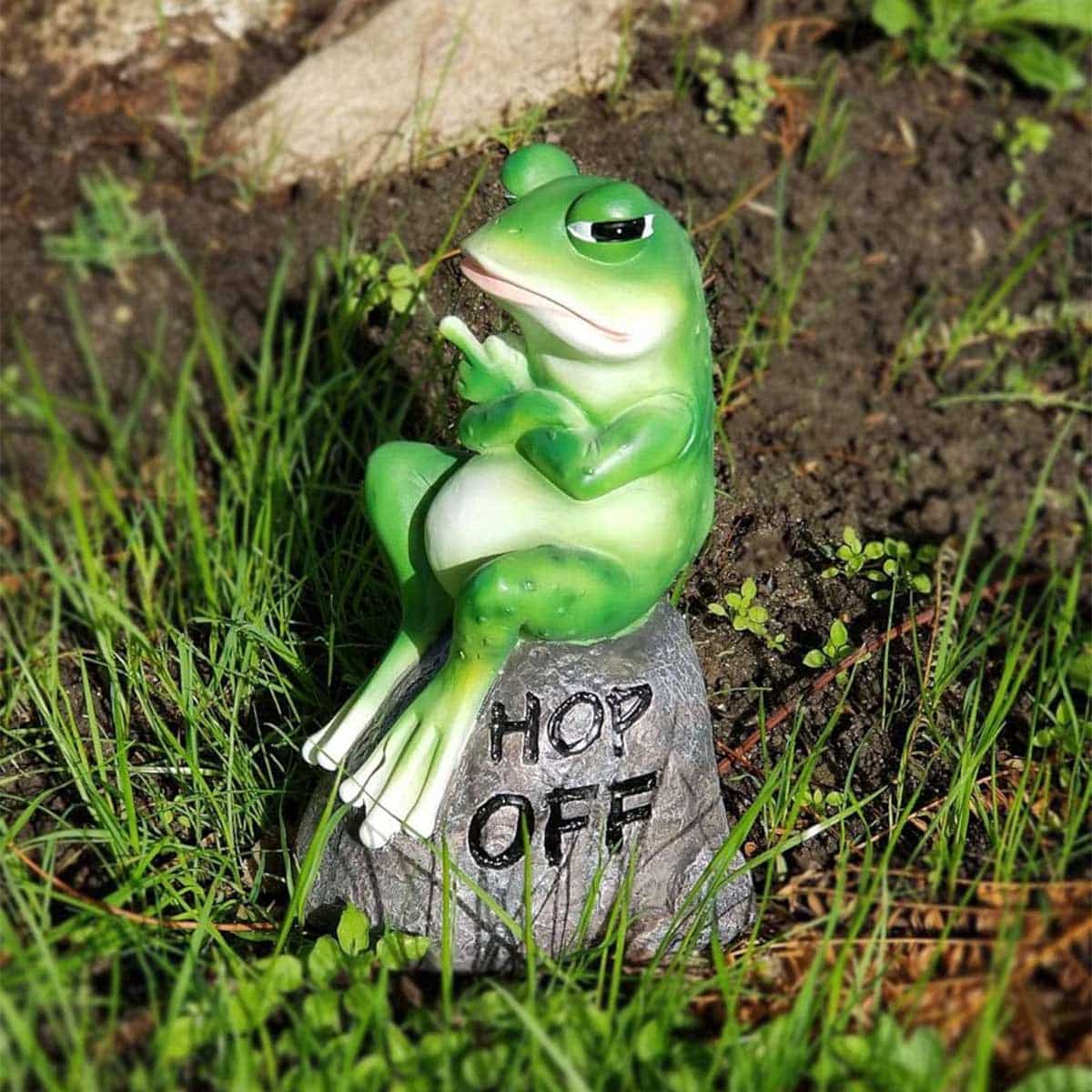 Angry Frog Statue Raised Middle Finger-3