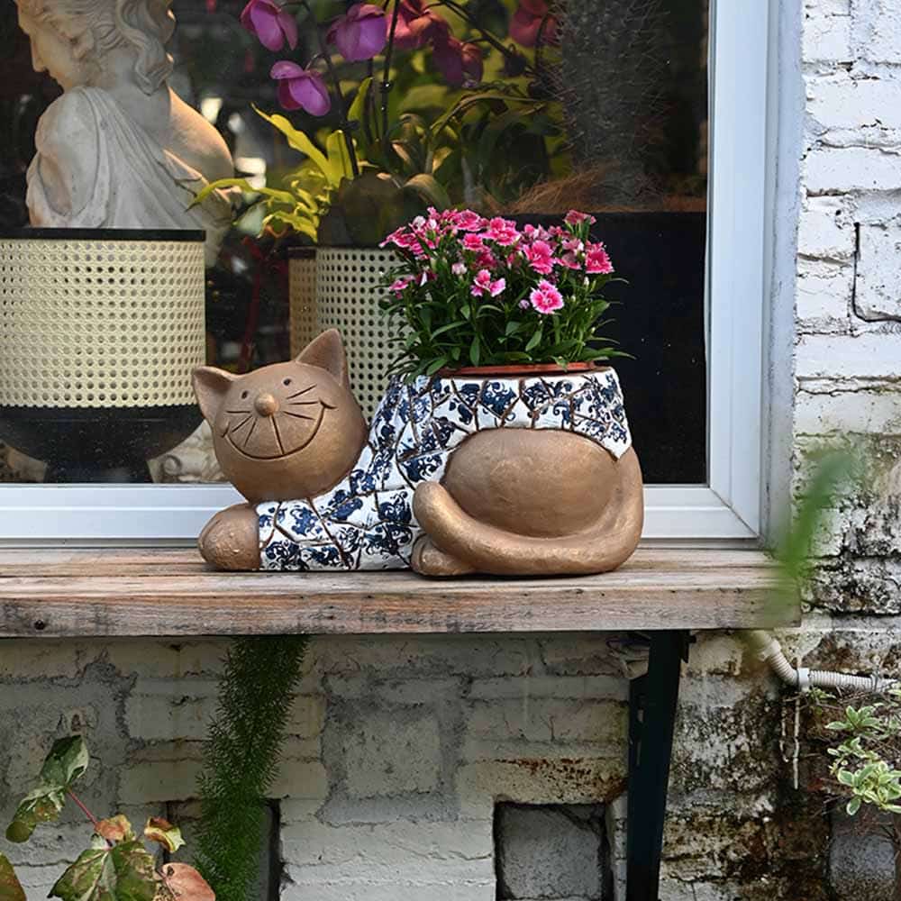 Cute Lying Cat Concrete Statue Planter-2